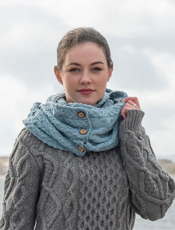 Aran‎ Snood‎ Scarf with Buttons