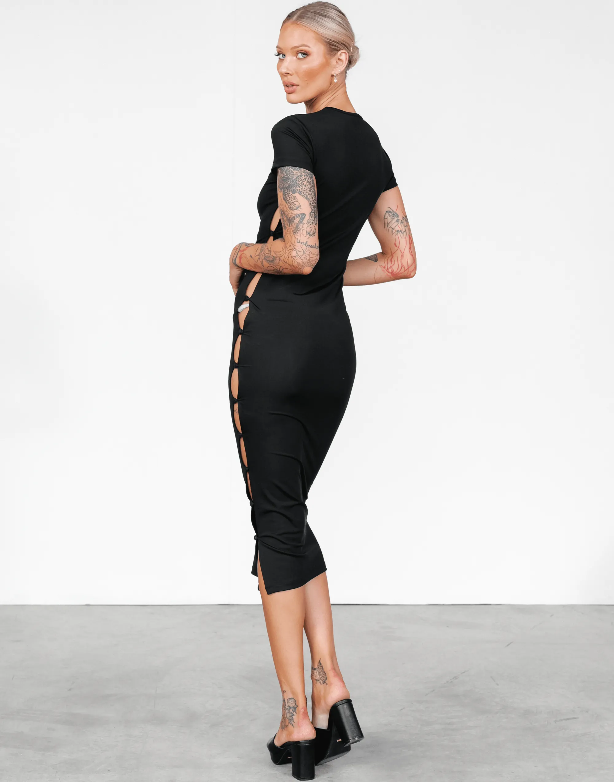 Brentwood Midi Dress (Black) - By Lioness