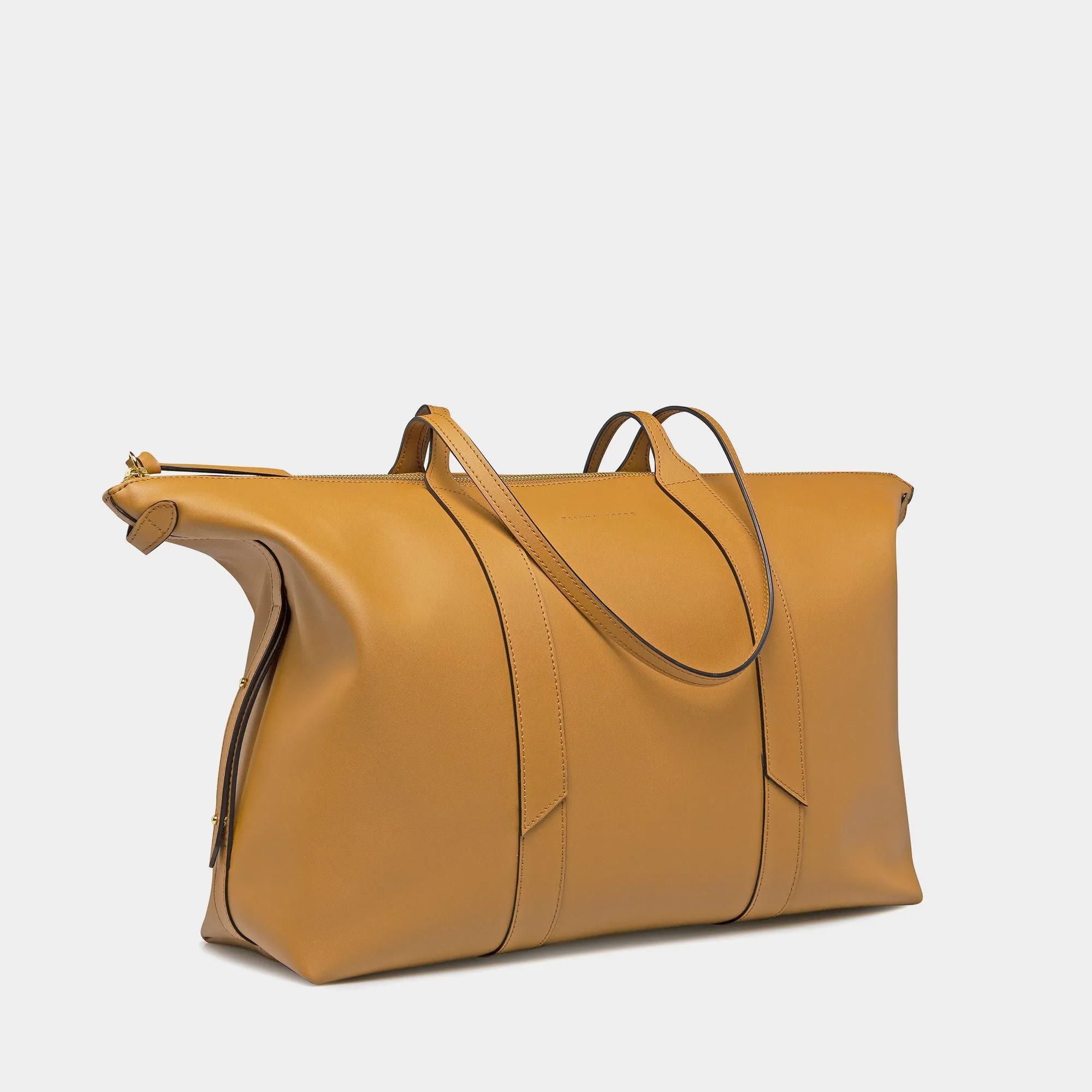 Carmen sand weekend bag