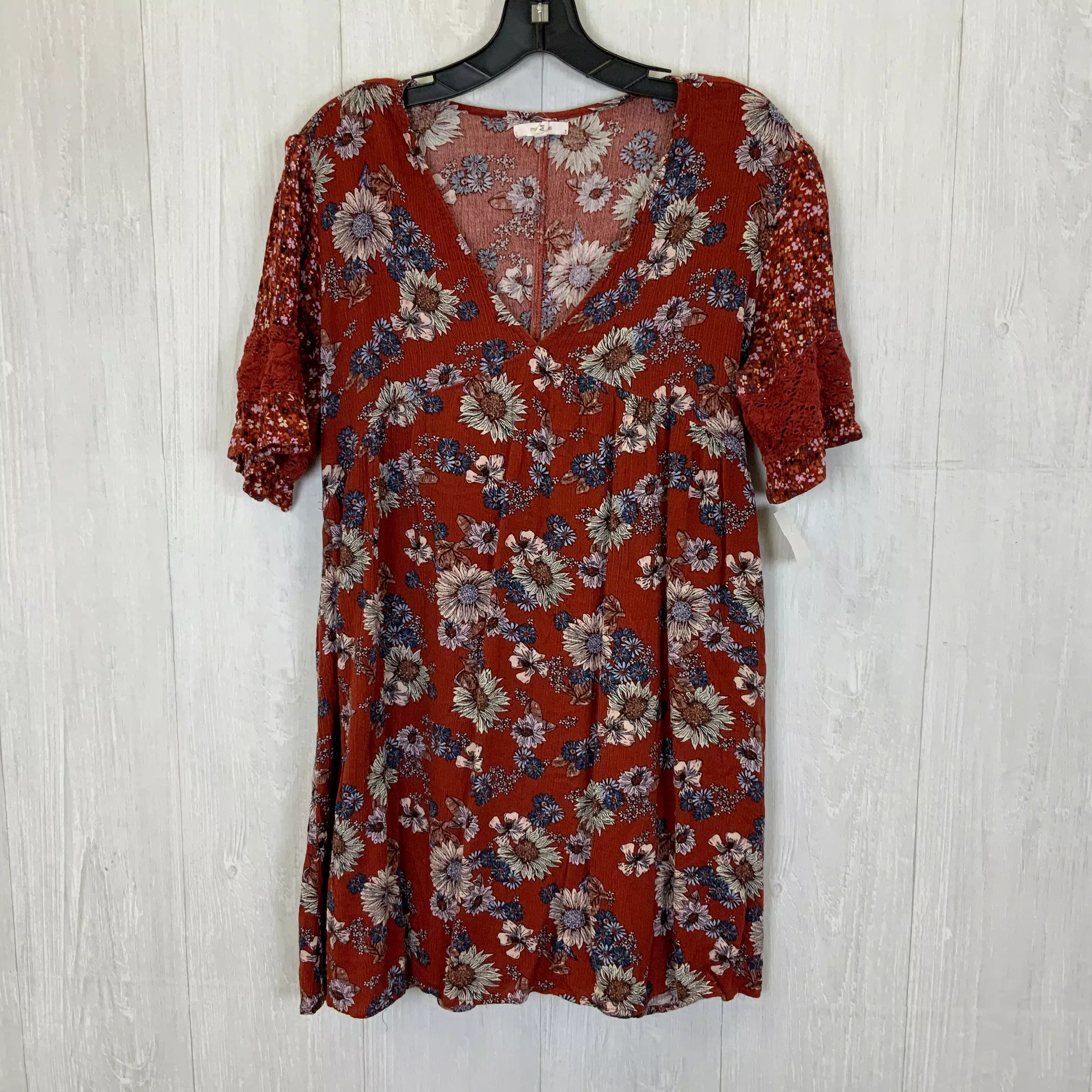 Dress Casual Midi By Maurices  Size: M