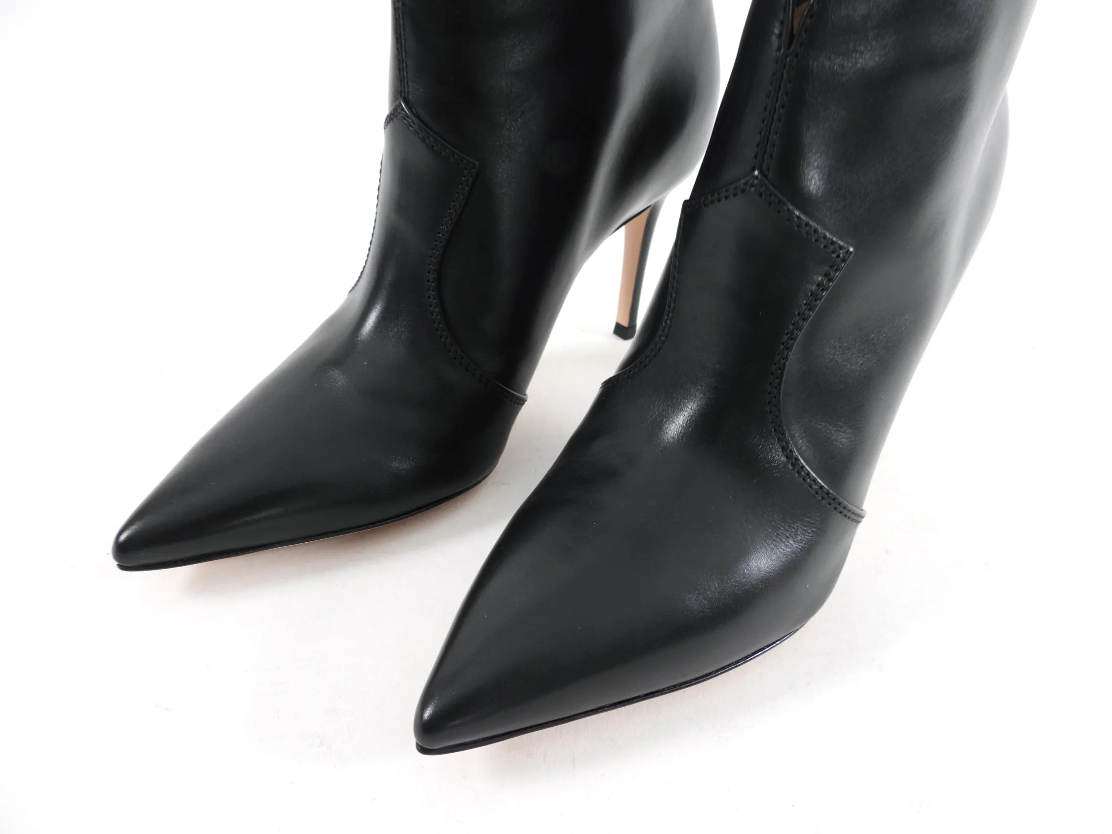 Gianvito Rossi Black Leather Western Style Ankle Boot - 36