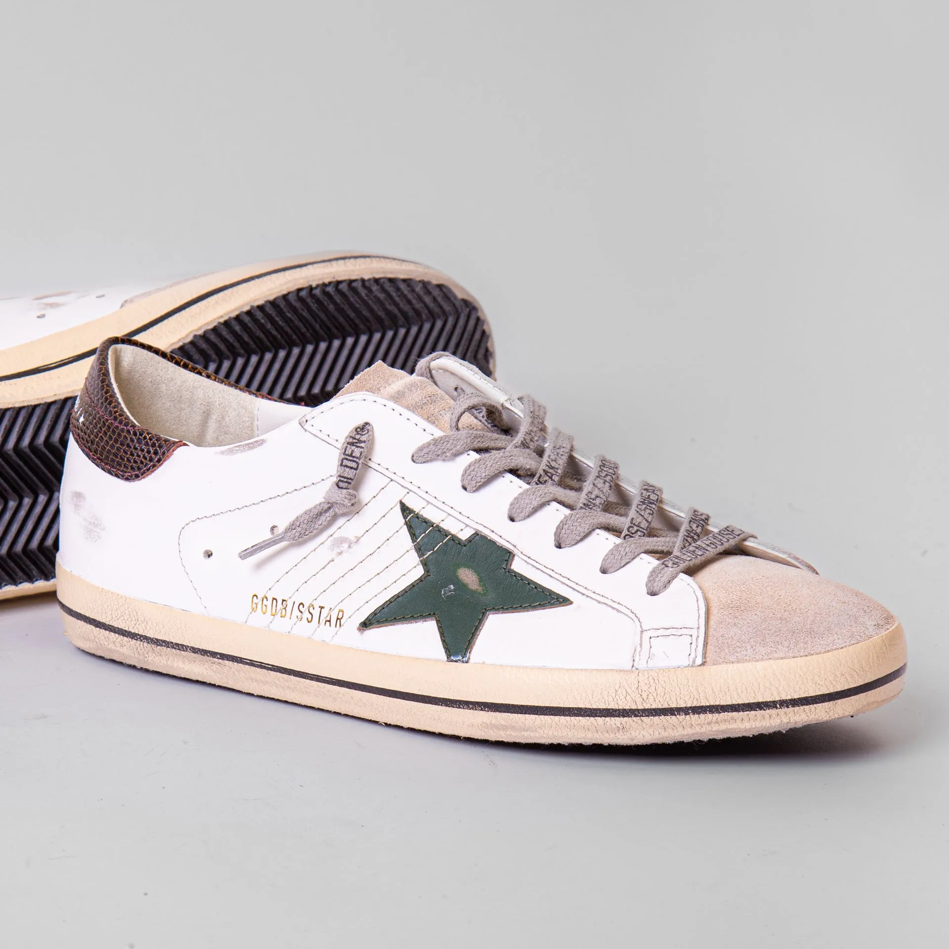 GOLDEN GOOSE SNEAKERS SUPERSTAR GMF00101.F006222 82719 