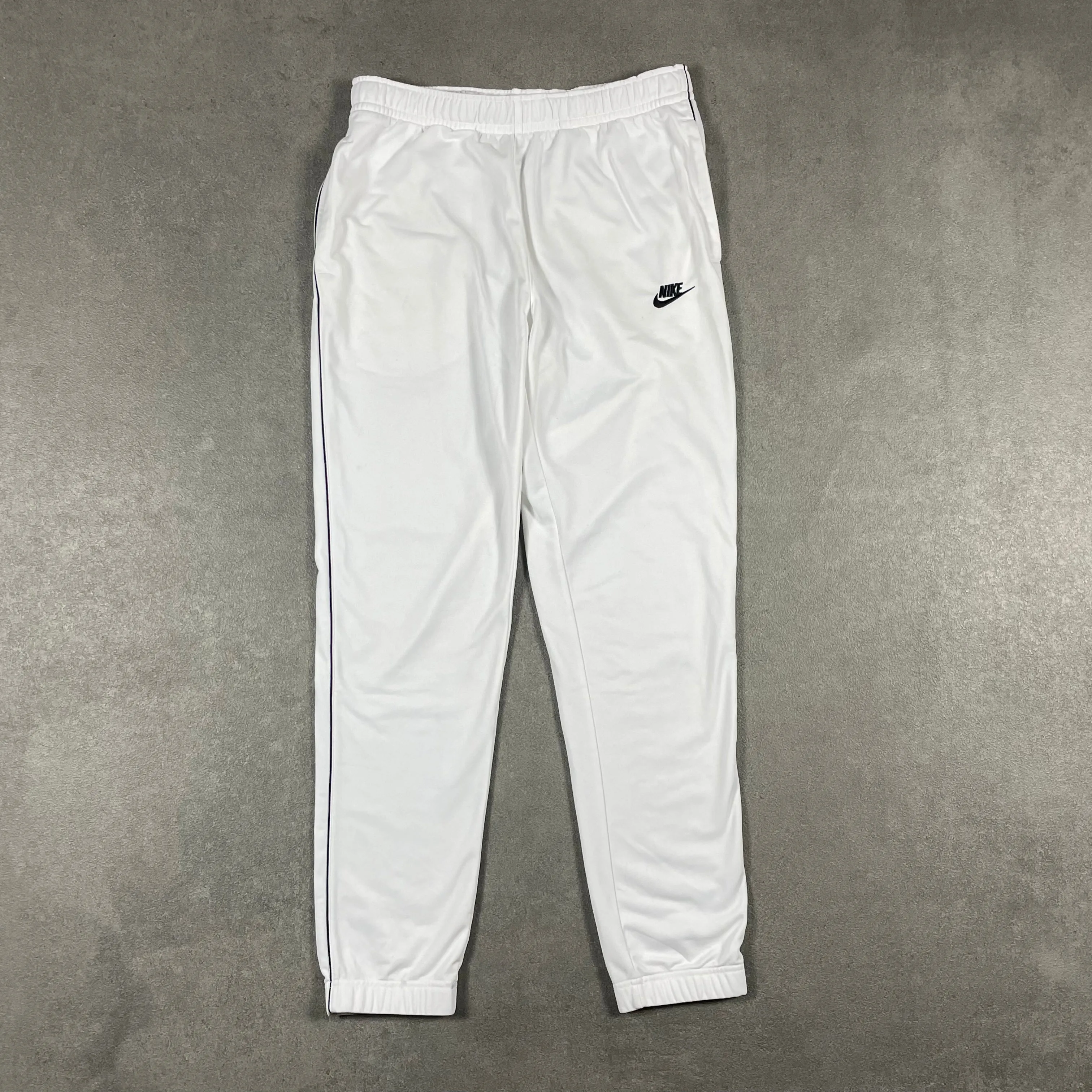 NIKE WHITE TRACKPANT (