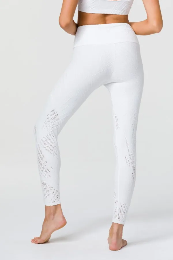 ONZIE // SELENITE MIDI LEGGING - PEARL