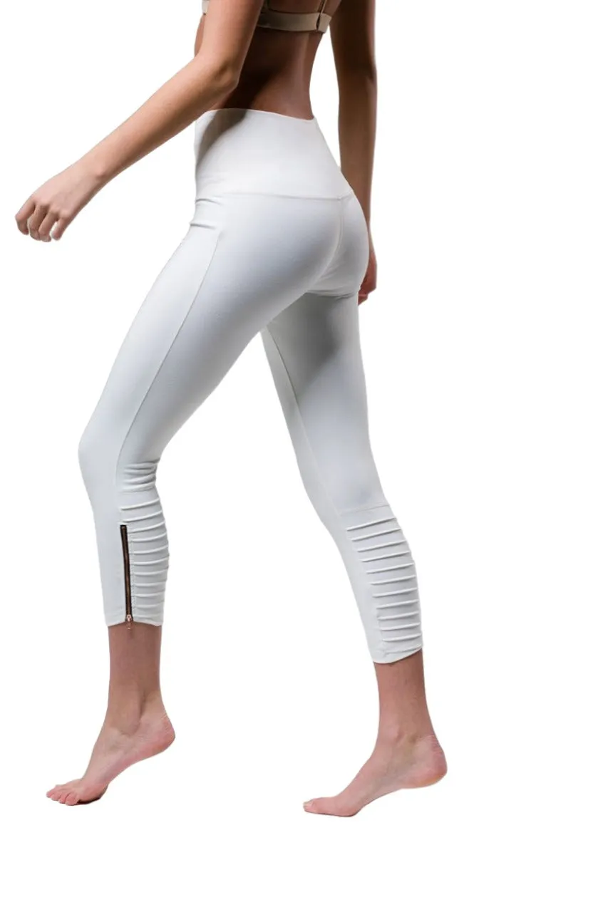 Onzie Pleated Legging 2072