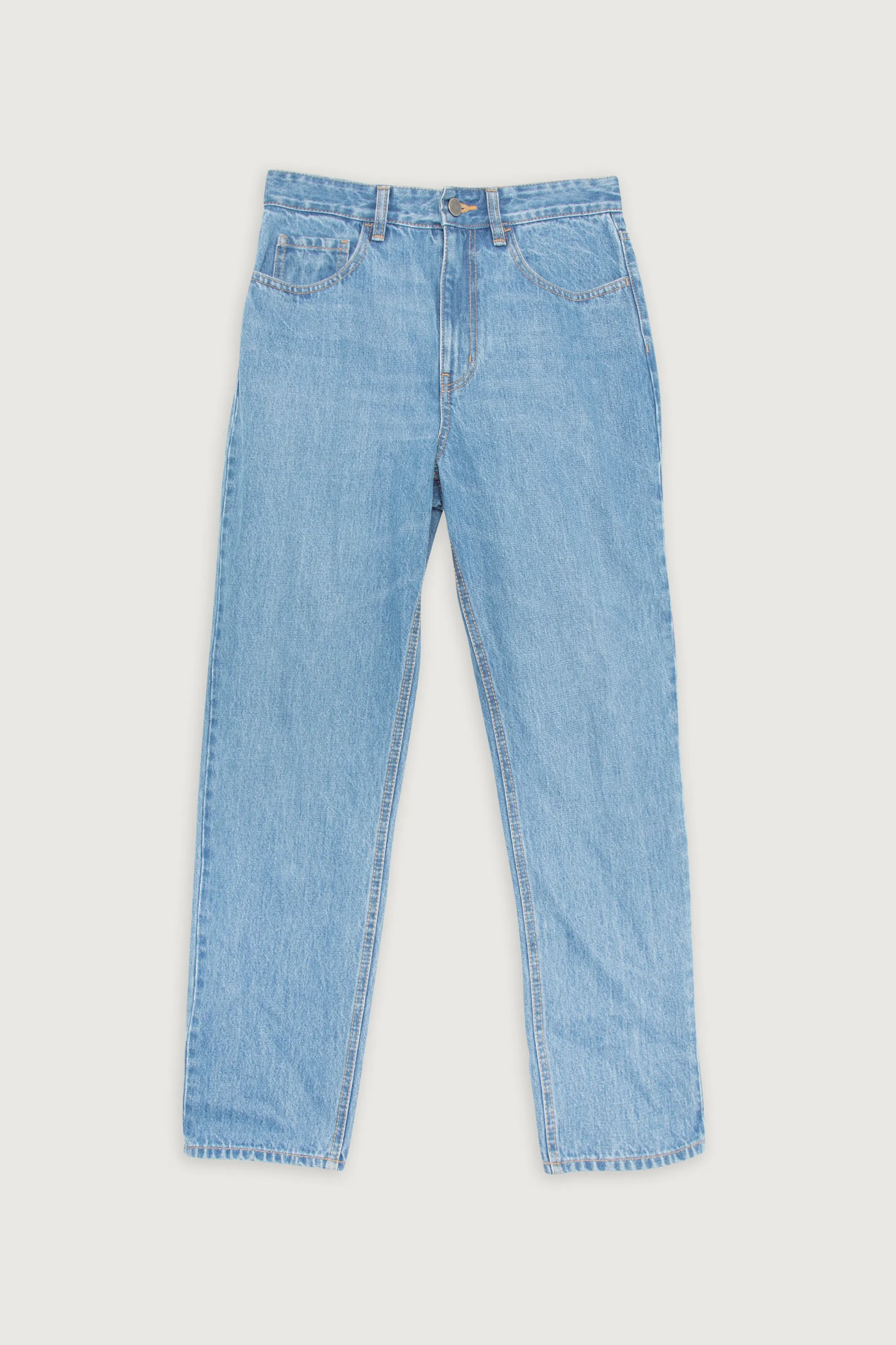 STRAIGHT LEG JEANS