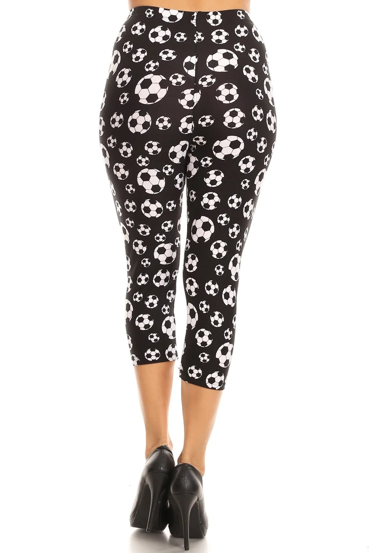 Women's Plus Soccer Ball Sports Printed Cropped Capri Leggings